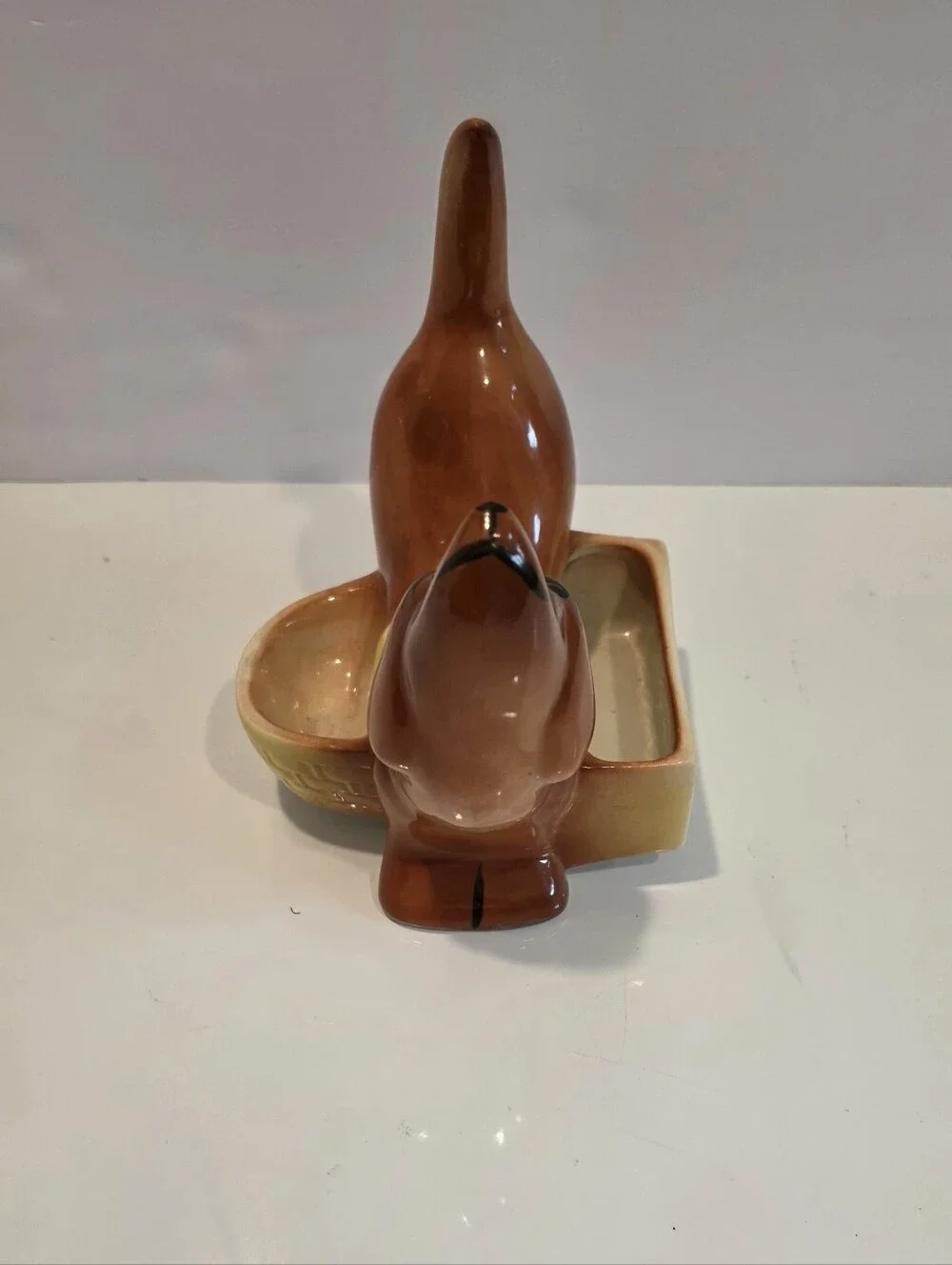 N/A stylish brown